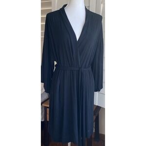 Soma S/M cool nights Pj Long Sleeve Short Robe Black Pockets Sewn On Belt